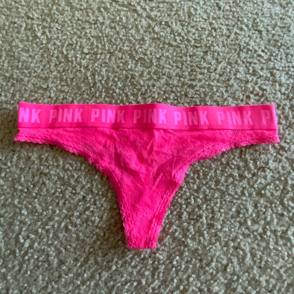 VS Pink Thong
